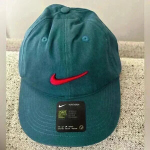 Nike Women’s Heritage 86 Adjustable Hat, Blue